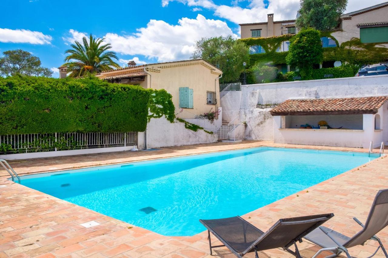 Bas De Villa, Piscine, 3 Etoiles Saint-Paul-de-Vence Exterior photo
